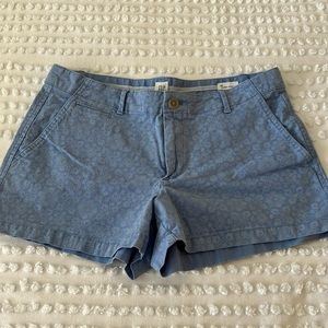 Blue floral Gap chino shorts